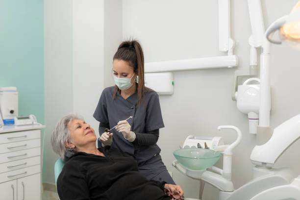 Best Emergency Gum Treatment in Pemberville, OH